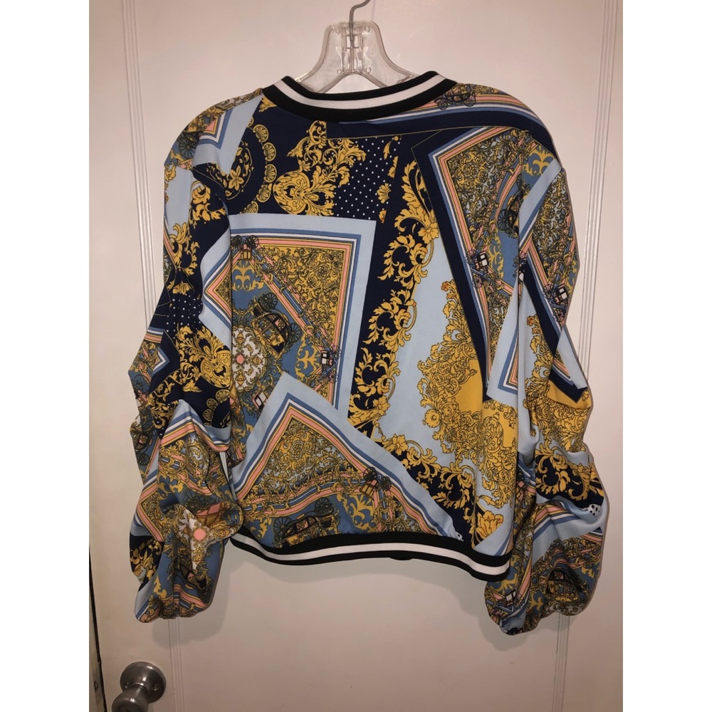 Zip up